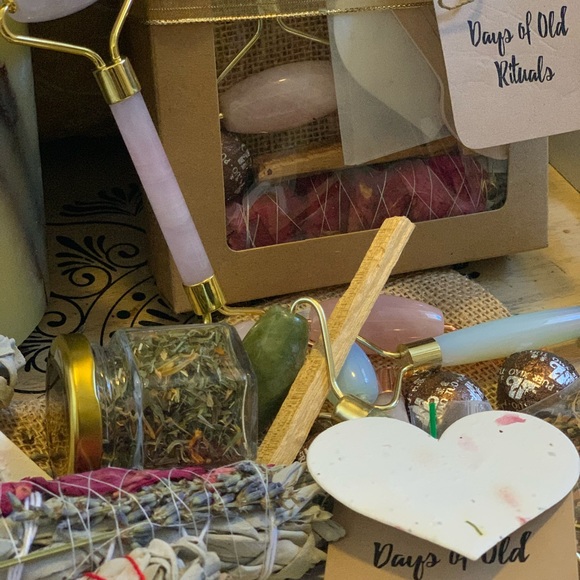 COMPLETE SPIRITUAL GIFT BOX (7+ Rituals) - Picture 3 of 4